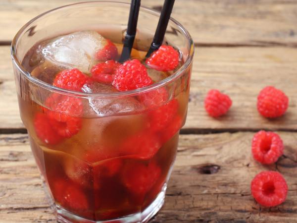 Raspberry Gin Iced Tea Cocktail